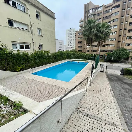 Duplex Con Piscina Y Garaje Cerca De La Playa Lägenhet *